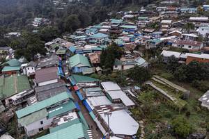 BIB: 
                            <button type="button" onclick="openModal(22791450)" class="btn btn-primary btn-sm float-right btn-popup" data-toggle="modal" data-target=".modal-high-quality">
                        <i class="fas fa-shopping-cart"></i> Add to Cart
                    </button>
                                            <button type="button" onclick="isThisMe(22791450, true)" class="btn btn-success btn-sm float-right btn-popup btn-isme hidden" data-toggle="tooltip" data-placement="bottom" title="นี่คือรูปของคุณใช่ไหม คลิกที่นี่เพื่อเอาเข้าอัลบั้ม">
                        <i class="fas fa-plus"></i> Add to album
                    </button>
                    <button type="button" onclick="isThisMe(22791450, false)" class="btn btn-warning btn-sm float-right btn-popup btn-isnotme hidden">
                        <i class="fas fa-ban"></i> Remove from album
                    </button>